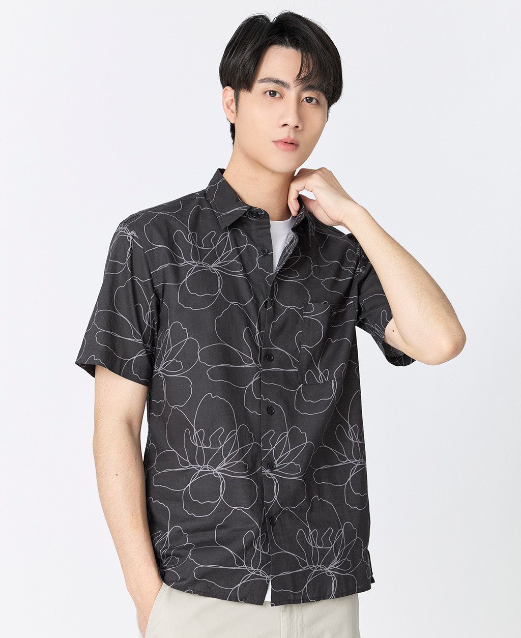Regular Collar Single Pocket Shirt