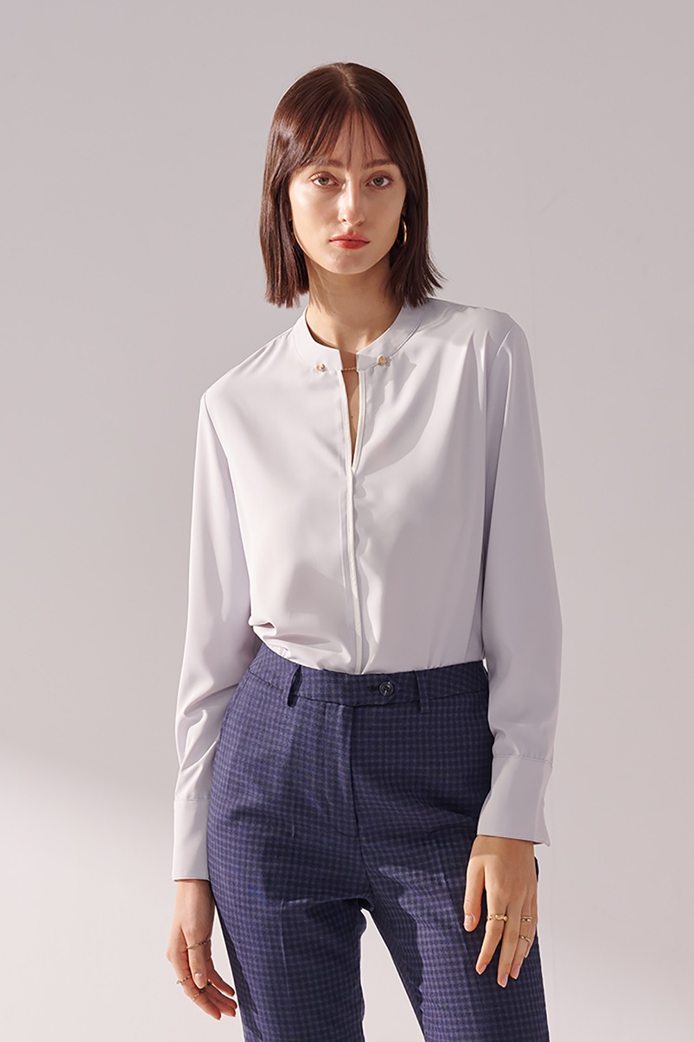 SST&C Matte Blue Pullover Stand Collar Top｜01082411002