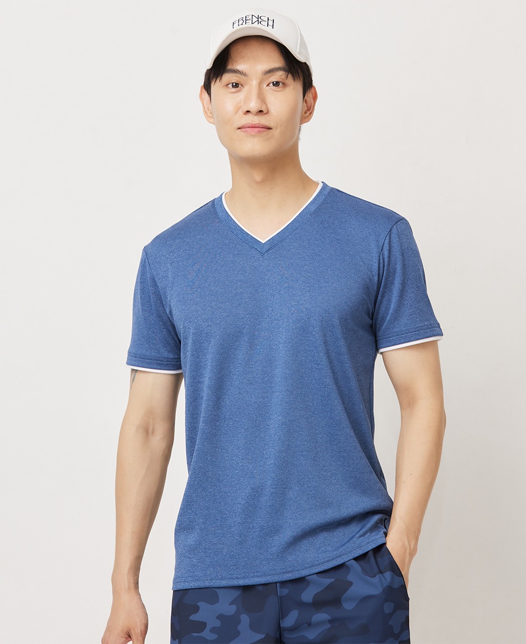 Fast Comfort Sweat Wicking V-Neck Solid Color Double Neck T-Shirt